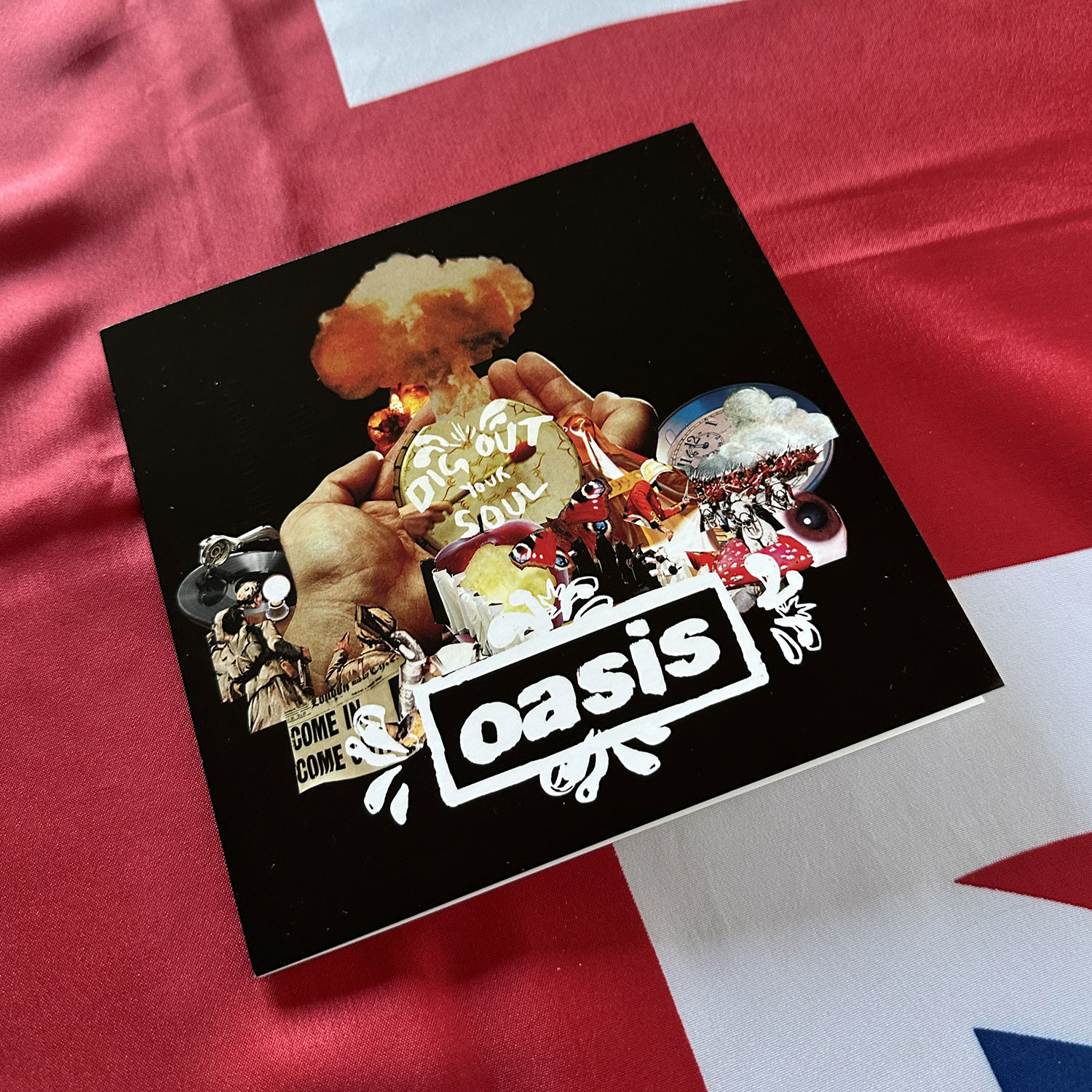 Oasis – Dig Out Your Soul greetings card – Oasis Fans Club