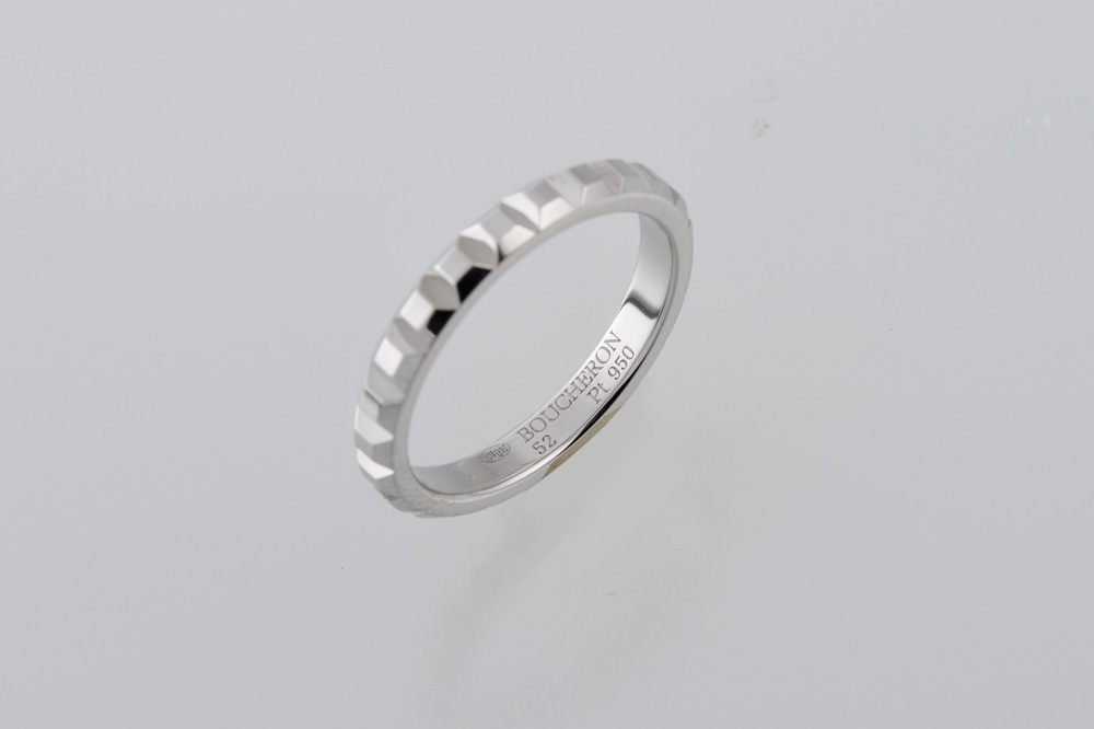 BOUCHERON キャトル クル ド パリ リング ミディアム｜ブランド