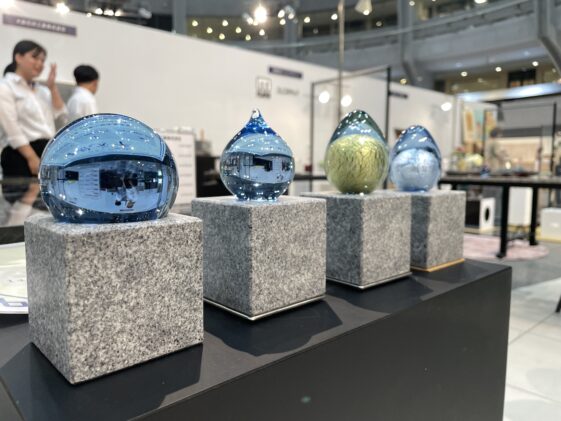 大丸インテリア館「ミュゼ エール」に大阪石材登場！ - 大阪石材