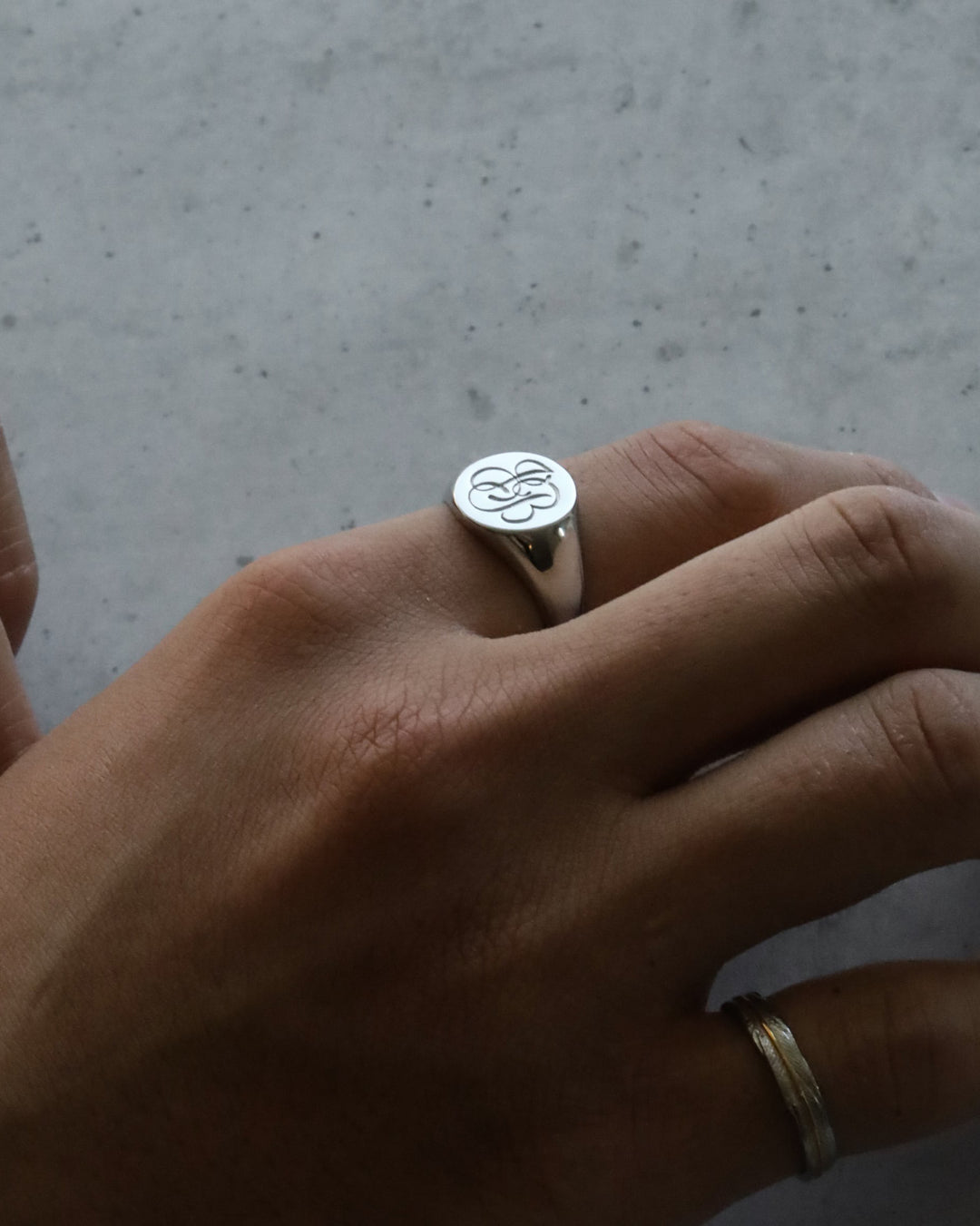 316L script signet ring #R35 – LOSE FORD