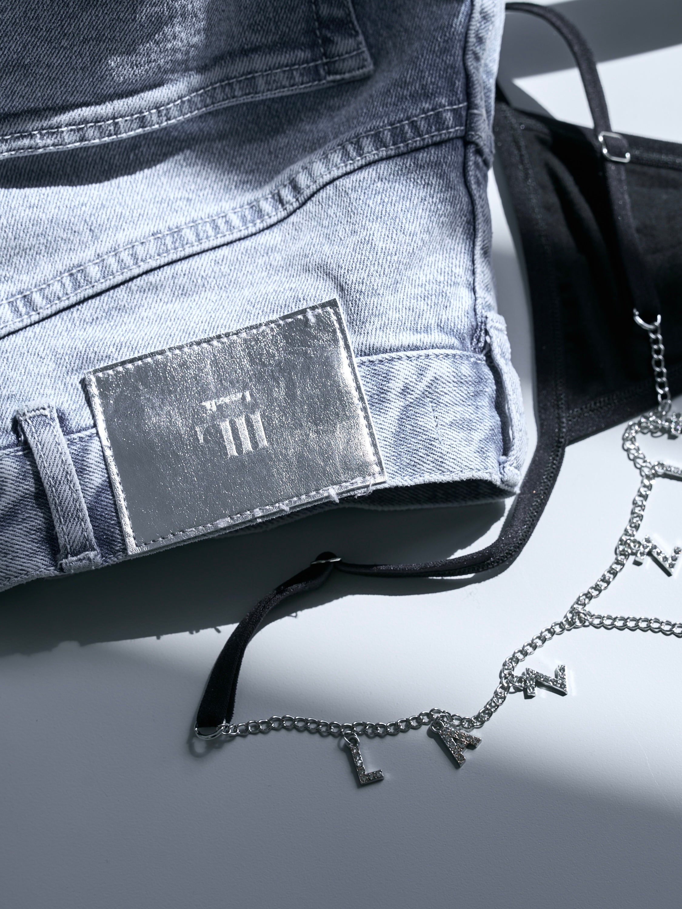 Mテイジンテビロン 変形リブデザインショーツ LLサイズショーツセット サイドスリットビジューデニムパンツ/MAJESTIC LEGON(マジェスティック