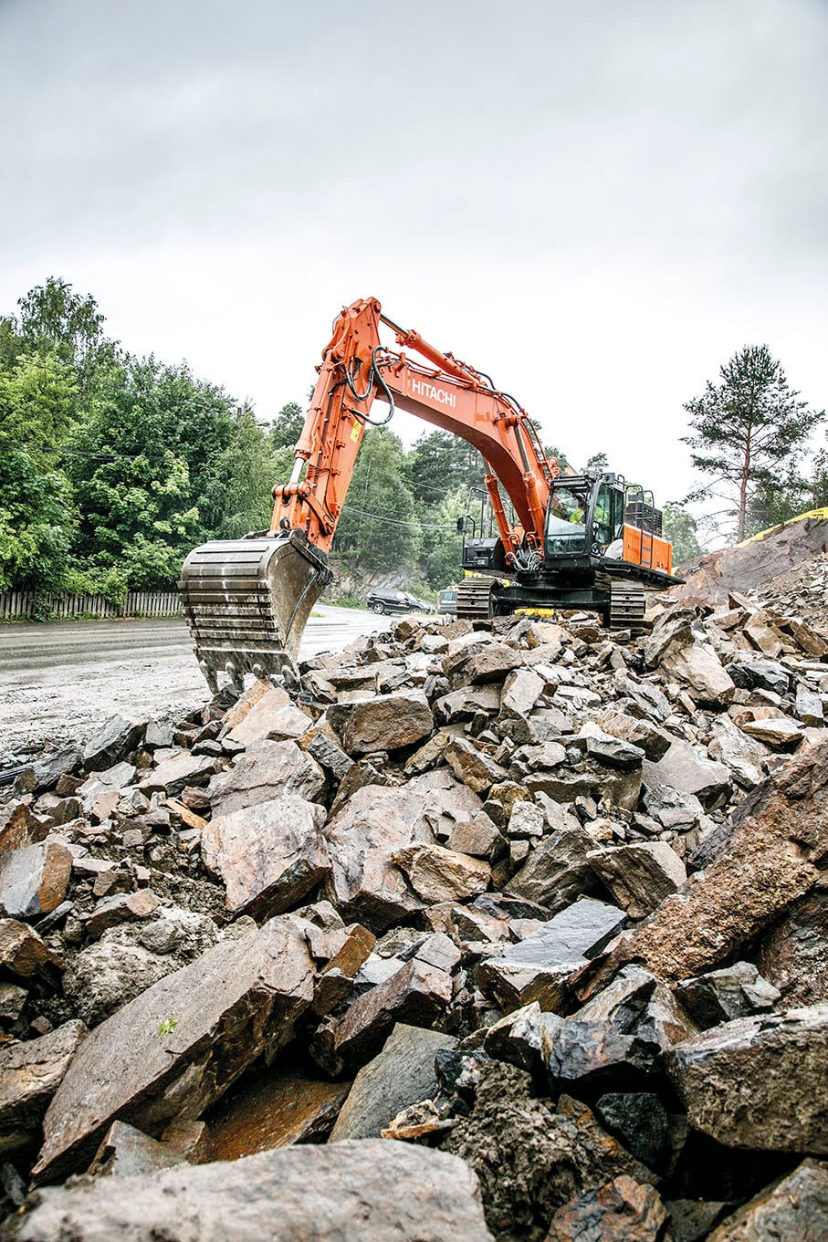 crawler-excavators-zx-490-lch-