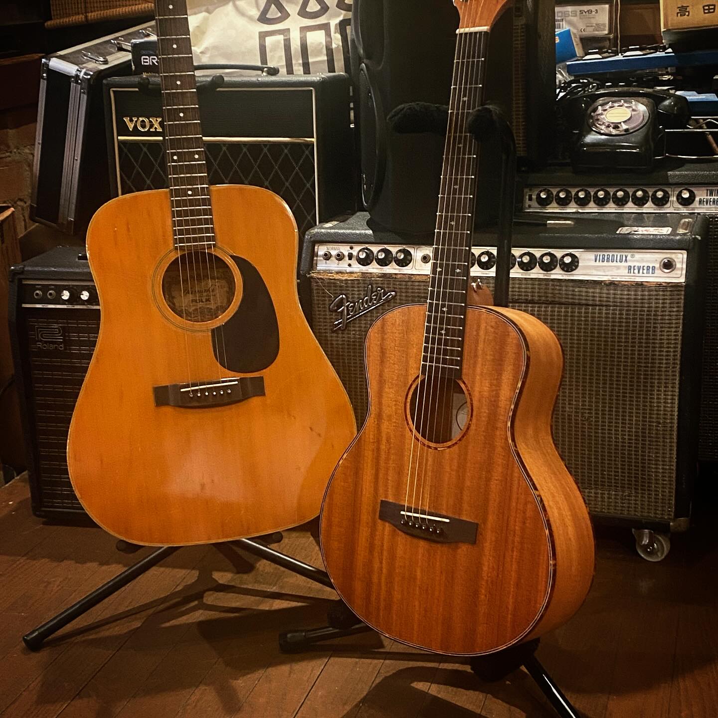 Elvis Master Mini 10 – 京町家のギターショップ ライトニン