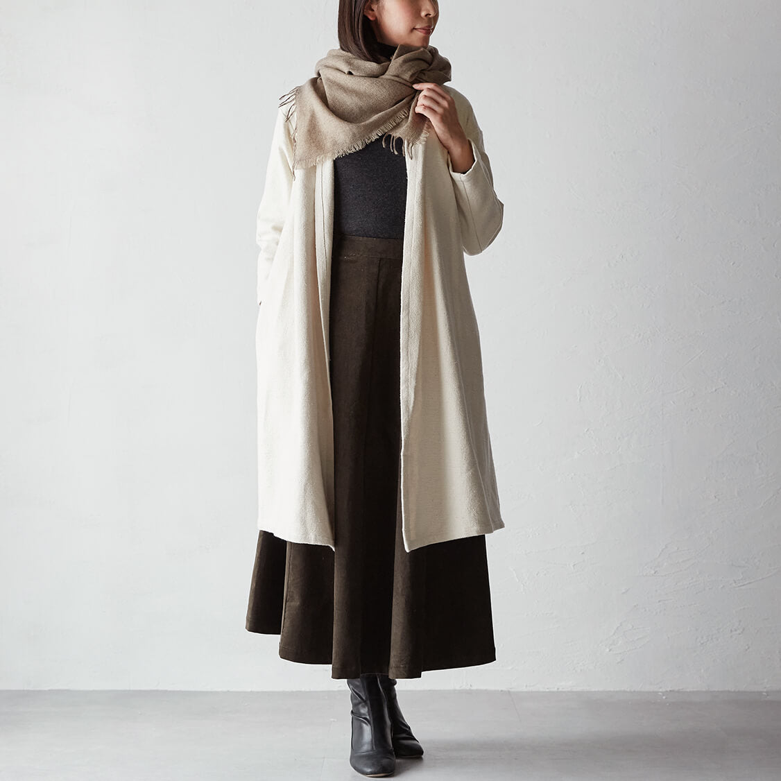 Cashmere Hand Twisted Fringe Stole – マザーハウス 公式サイト