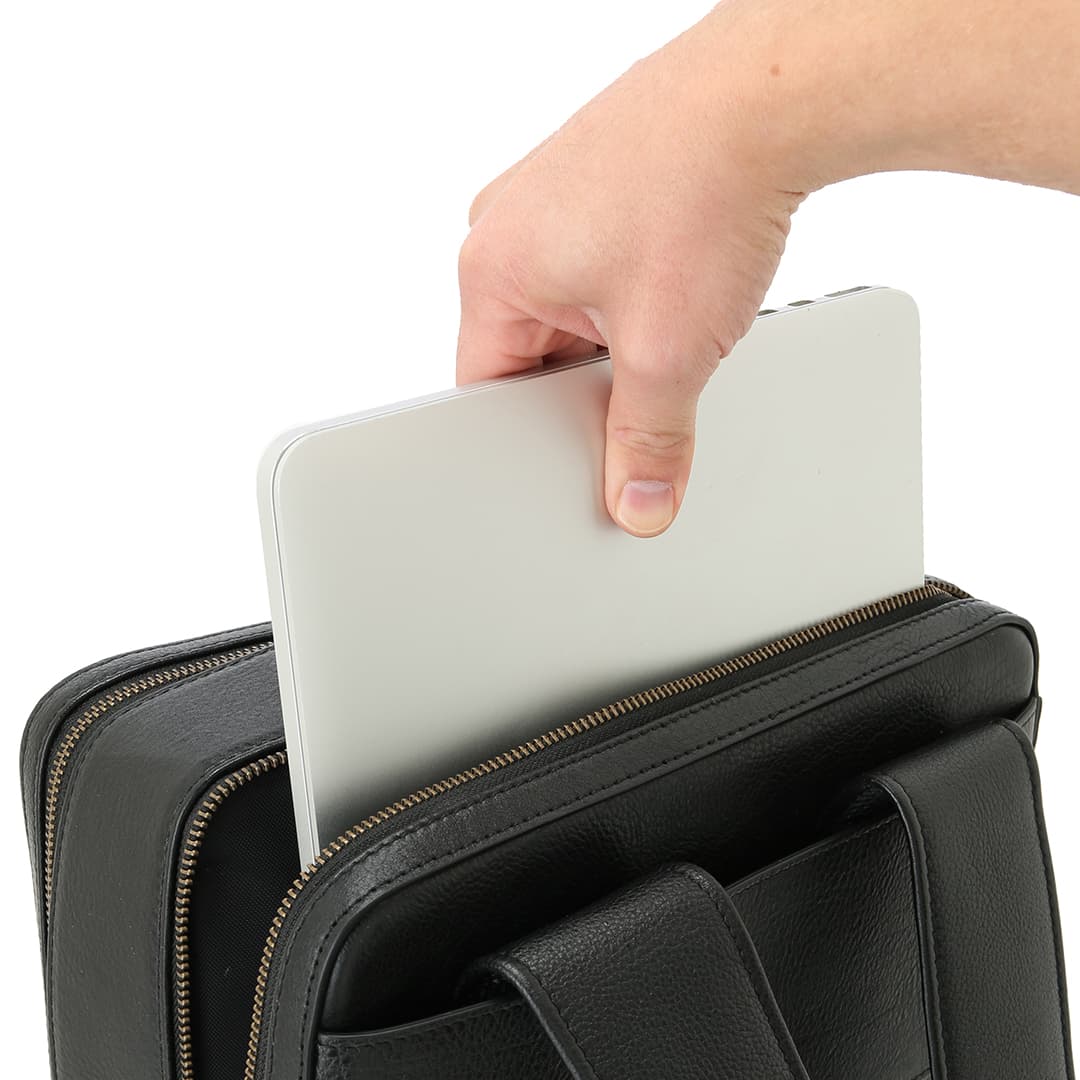 Zadan Backpack – マザーハウス 公式サイト