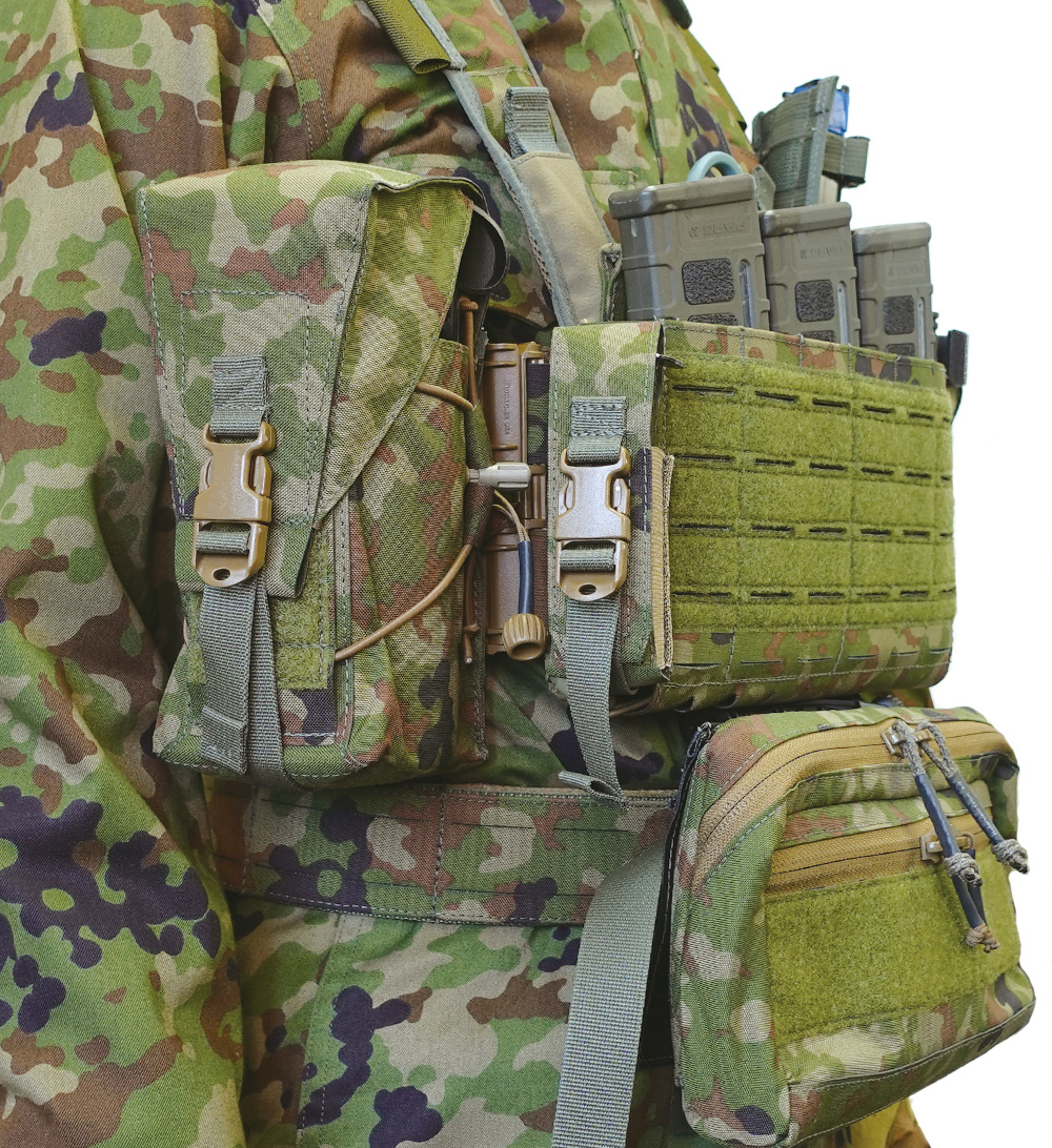 4d.t.g. MOLLE Split Chest Rig Type IV (チェストリグ6型 分割式 横4列)