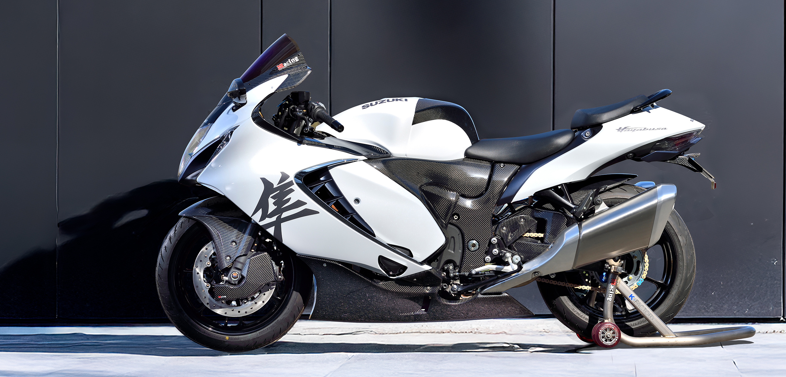 2021 GSX1300R HAYABUSA - MagicalRacing