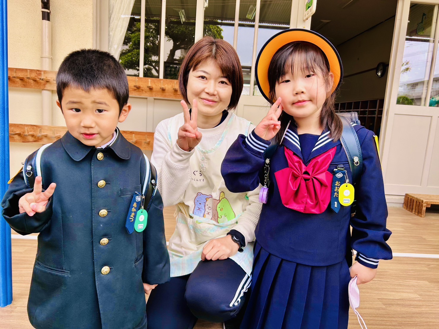 卒園児のお友だちが遊びに来てくれました。 | フォトアルバム | 学校