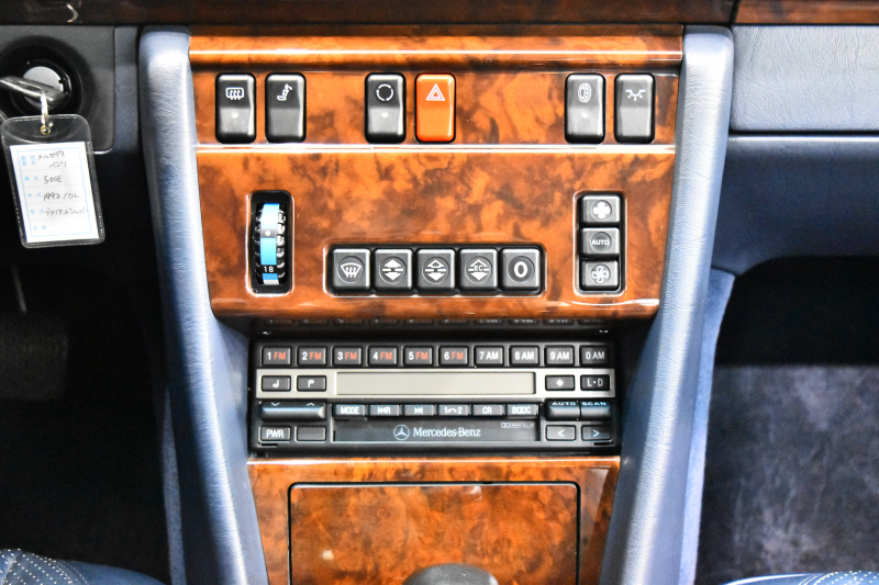 メルセデスベンツ Eクラス 500E 正規ディーラー車 Porsche Line フル