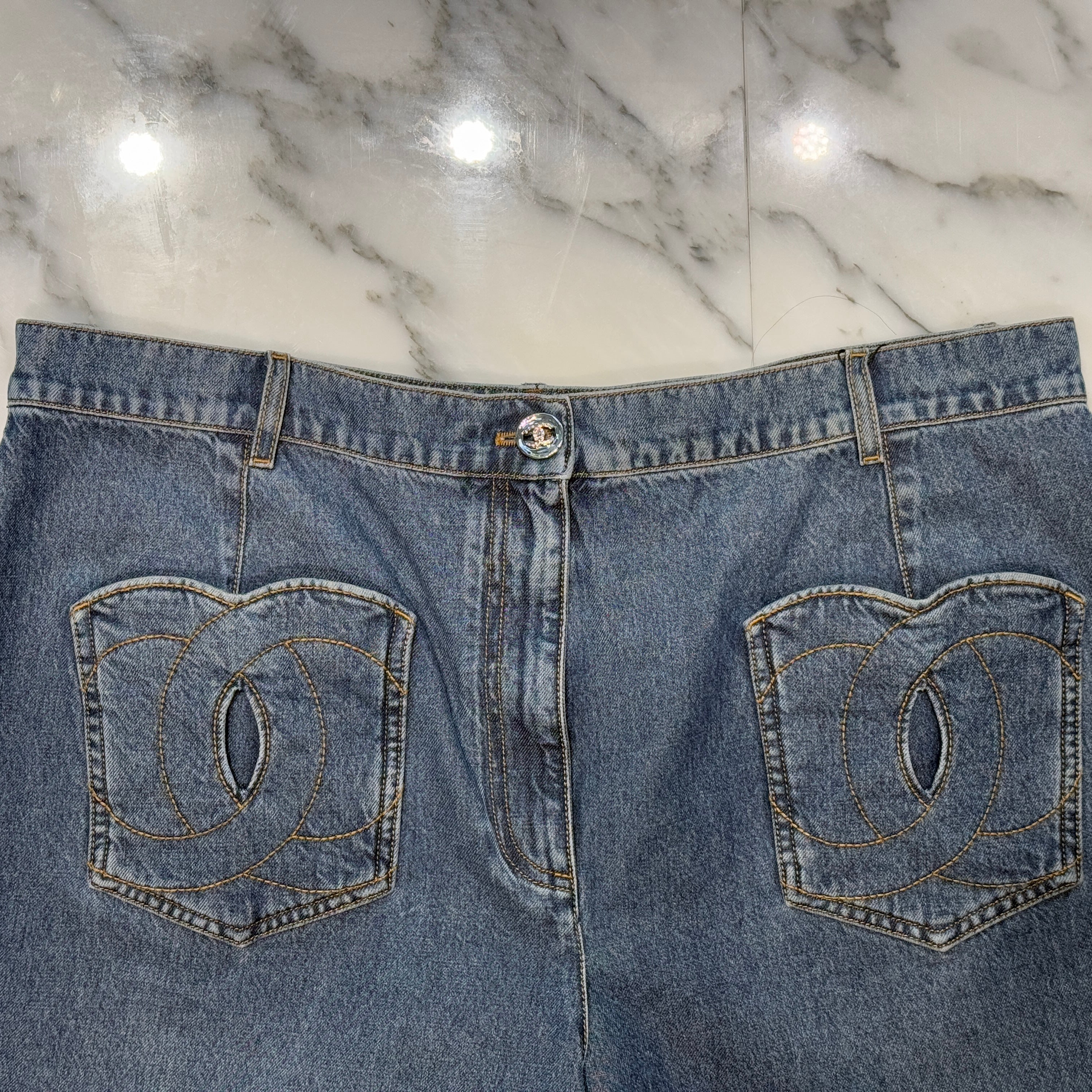 CHANEL 2024 Cruise Coco Mark Wide Denim Pants P76747V68693 Size 50