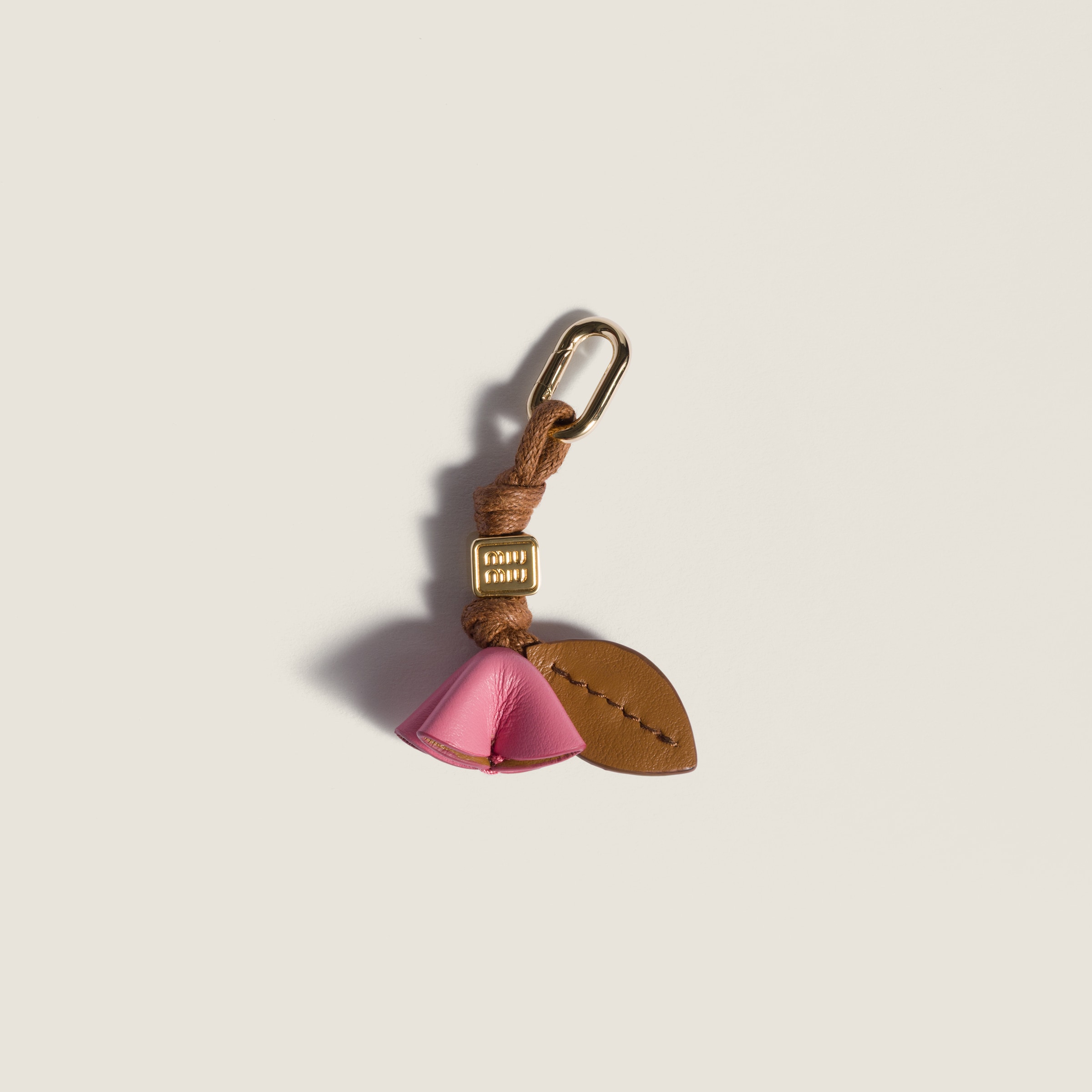 ウォーターリリー ミュウ バレエ レザー キーリング トリック | Miu Miu
