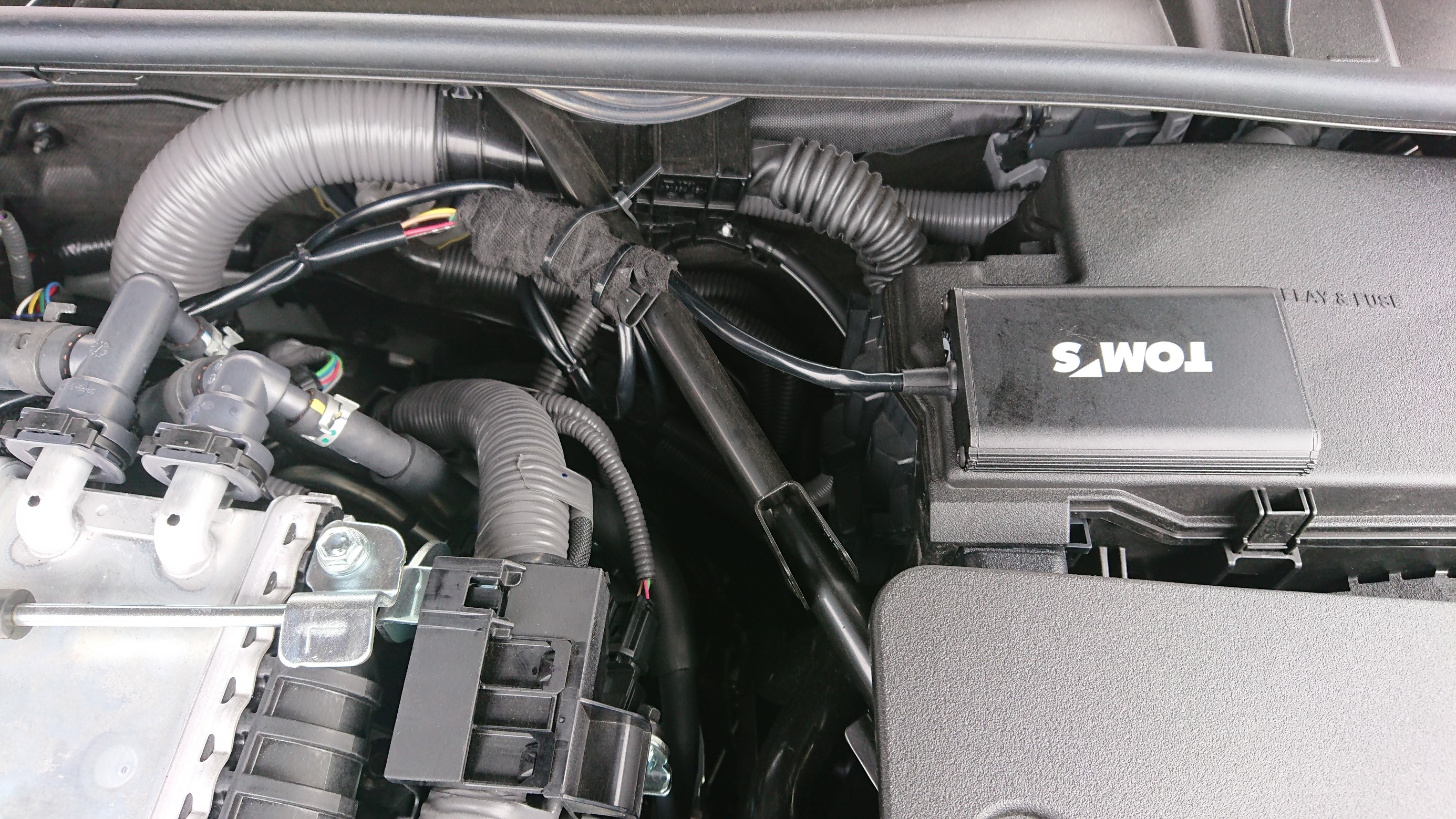 TOM'S パワーボックス サブコン レクサスIS 【公式通販】