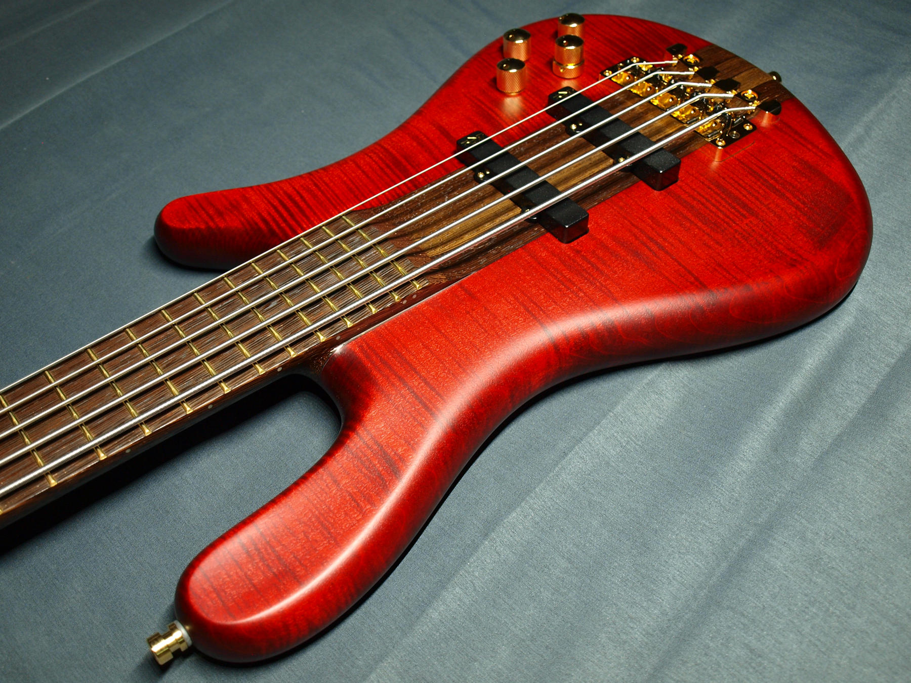 Warwick Custom Shopシリーズ 5弦エレキベースSTREAMER STAGE1 Classic