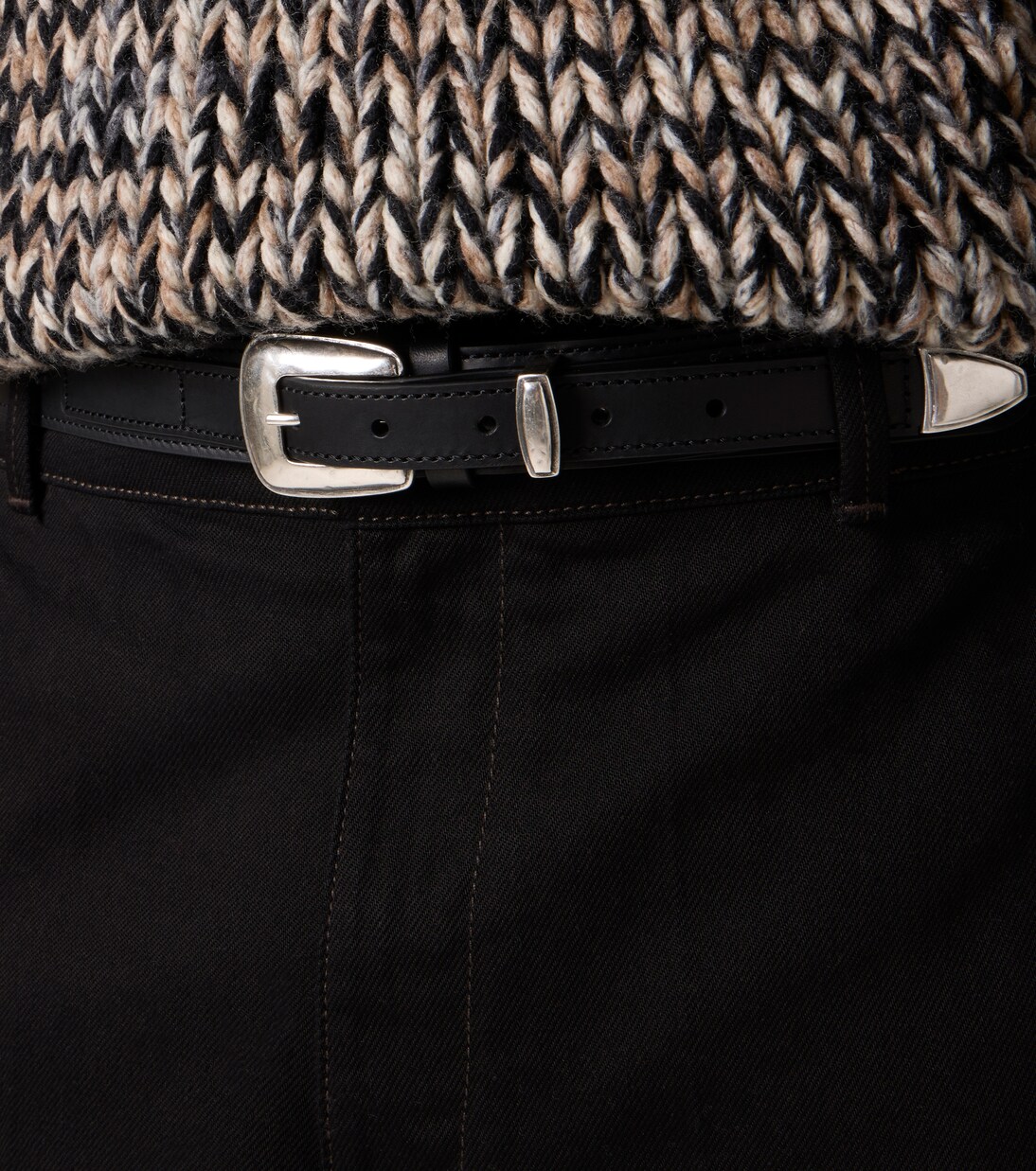 Minimal Western leather belt in black - Lemaire | Mytheresa