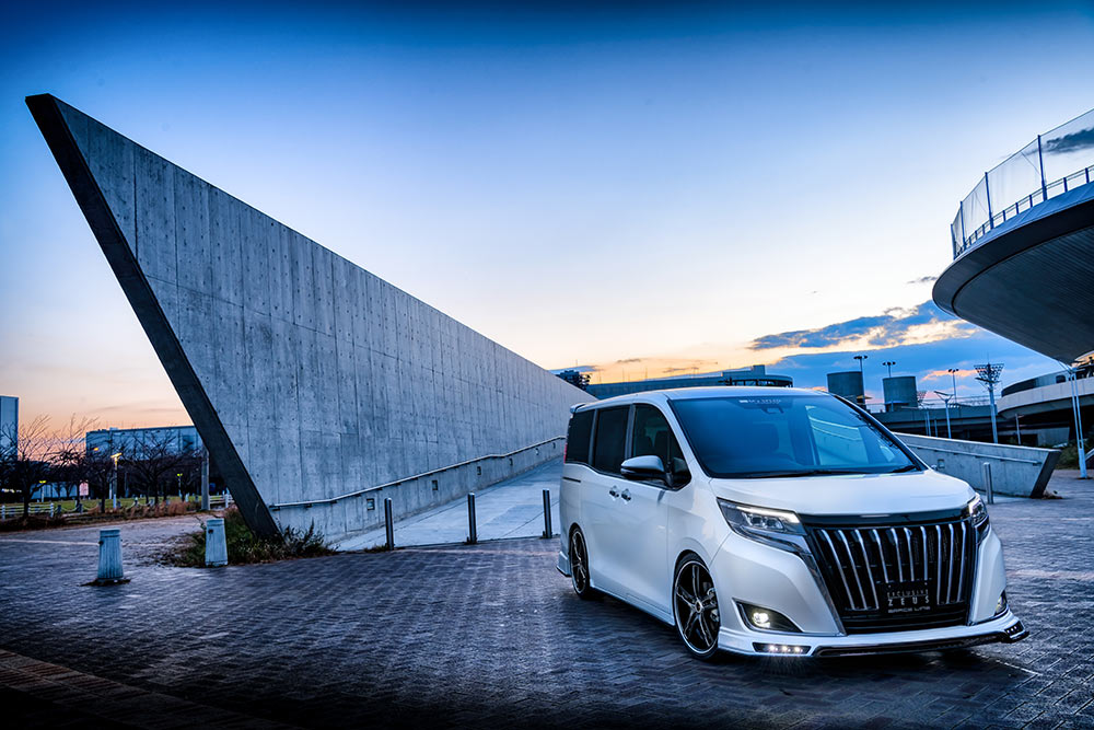 M'z SPEED | BodyKit | エスクァイア | ESQUIRE (ZRR80G/ZWR80G)