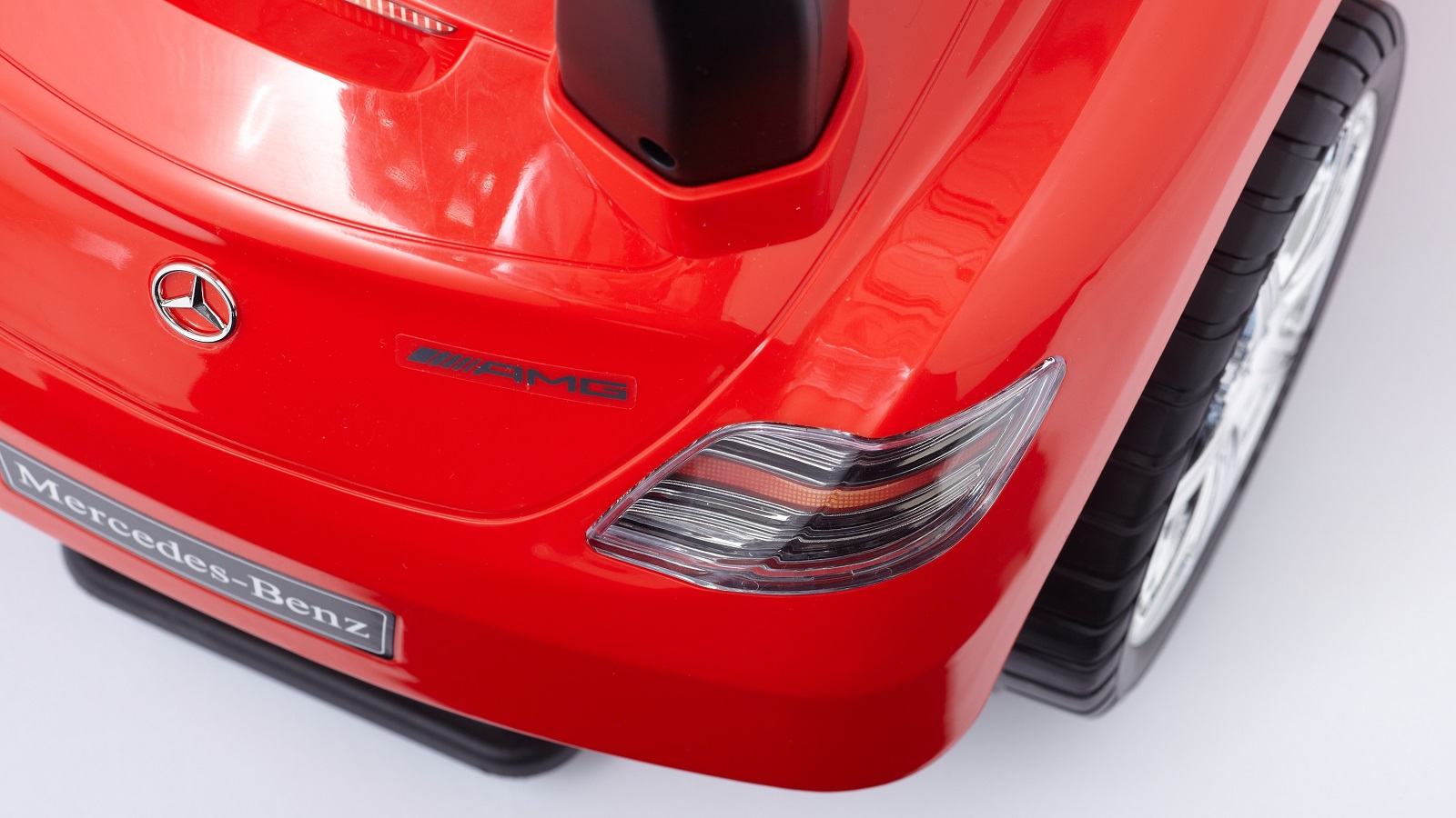 乗用メルセデスベンツSLS AMG｜乗用玩具＆電動乗用｜取り扱い製品一覧