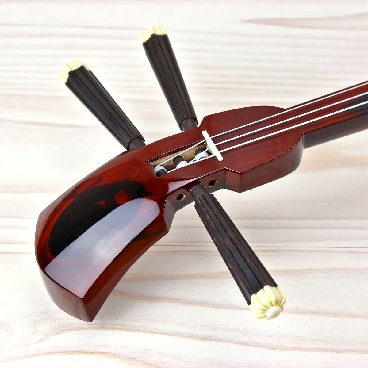 沖縄三線上質クルチ真壁型本皮一枚張りスンチ塗り期間限定 沖縄三線