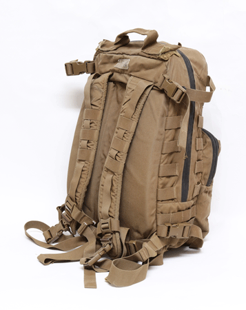 米軍実物 USMC FILBE アサルトパック ミリタリーショップ 革ジャン