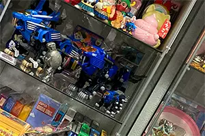 IKEAのコレクションケース「デトルフ(DETOLF)」の棚を増やす方法