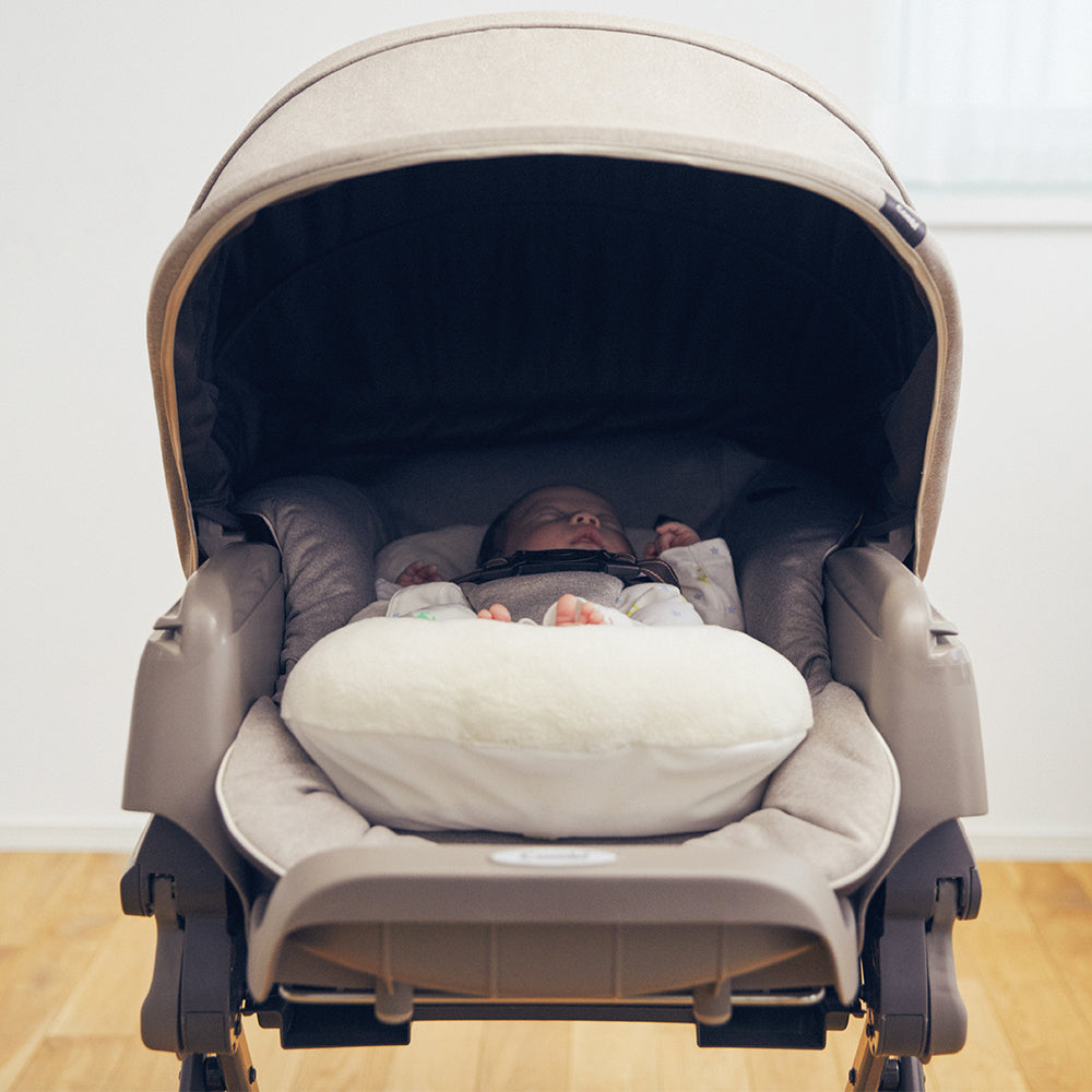 コンビ 電動ハイローチェア ホワイトレーベル ネムリラ AUTO SWING