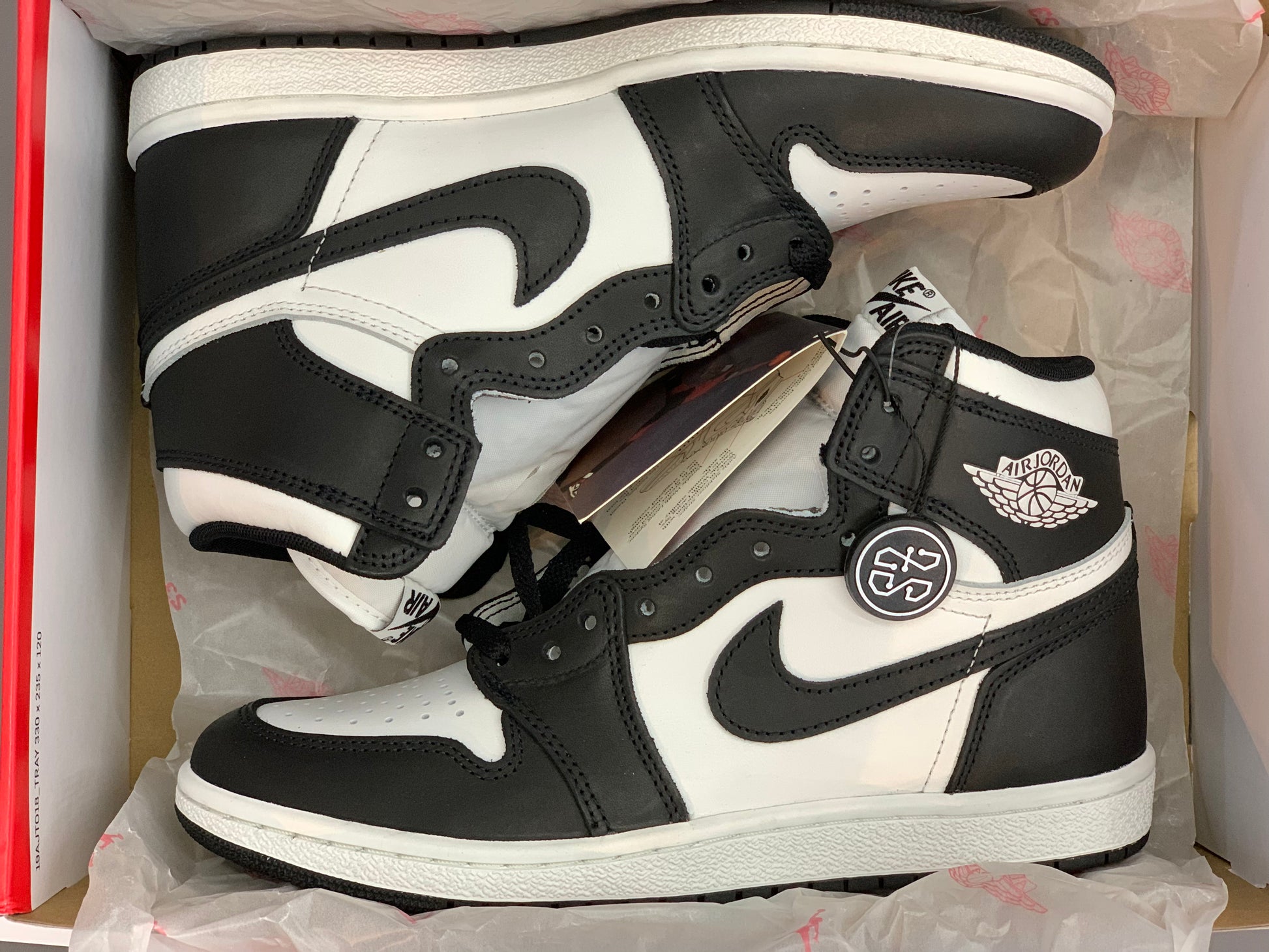 Jordan 1 Retro High 85 Black White Panda – sneakerzonik
