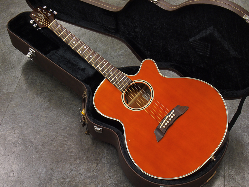 Takamine PT-106 CB 税込販売価格 ￥37,800- 中古 小ぶりなサイズで