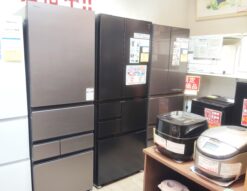 ヤマダセレクト 138L 1ドア冷凍庫 YRTC14H1 買取しました！ | 愛知と