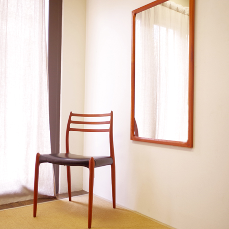 こまものと北欧家具の店 Salut / Kai Kristiansen / Large mirror