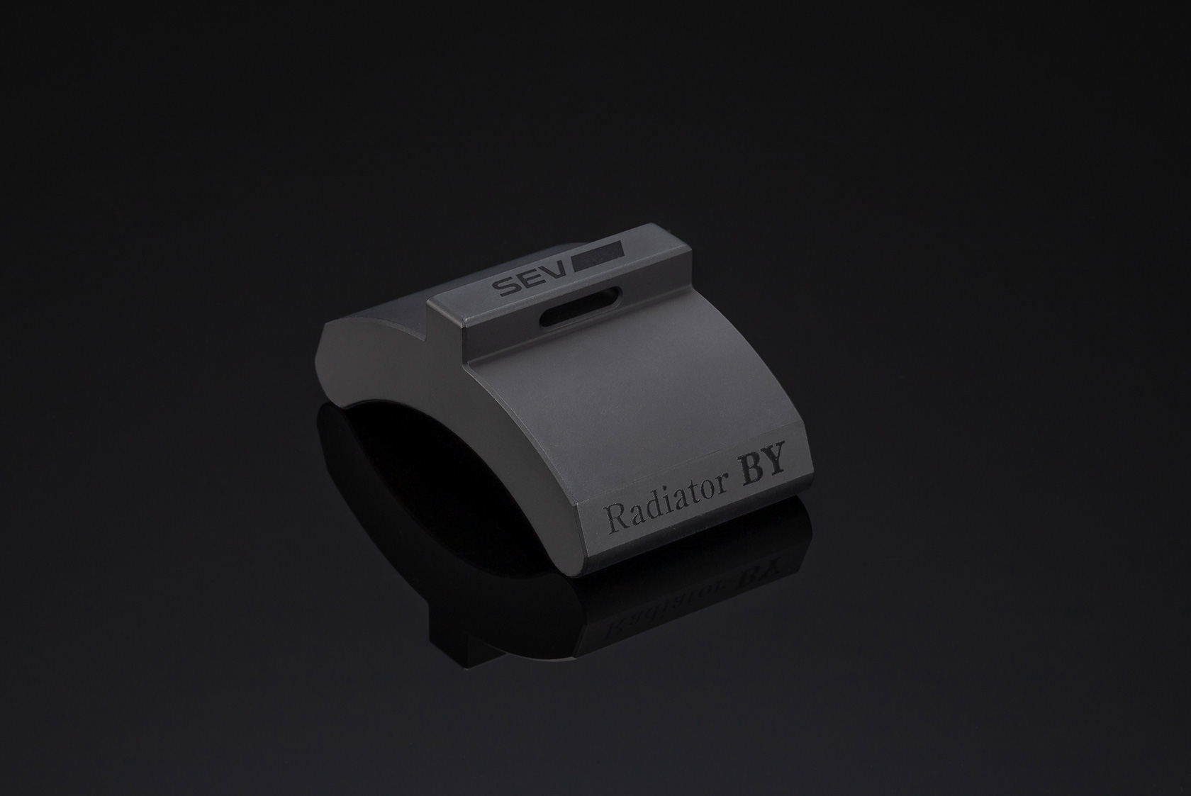 SEV自動車用製品WEBサイト