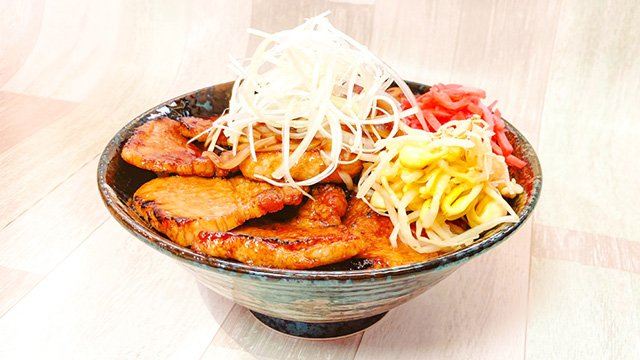 4/30(火)～佐藤龍世選手プロデュース『佐藤龍世のなまら豚丼』販売開始