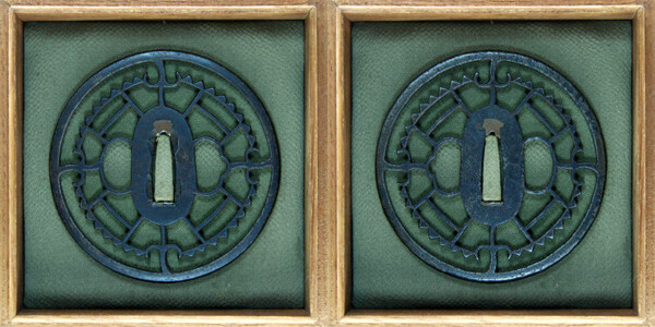 無銘 時計文透鍔 (TU-010908)｜刀・日本刀の販売なら日本刀専門店の