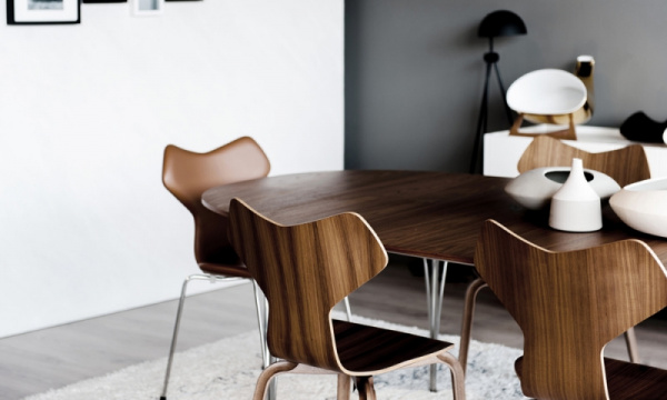 スーパー楕円テーブル B612 W150×D100cm / ウォルナットFRITZ HANSEN