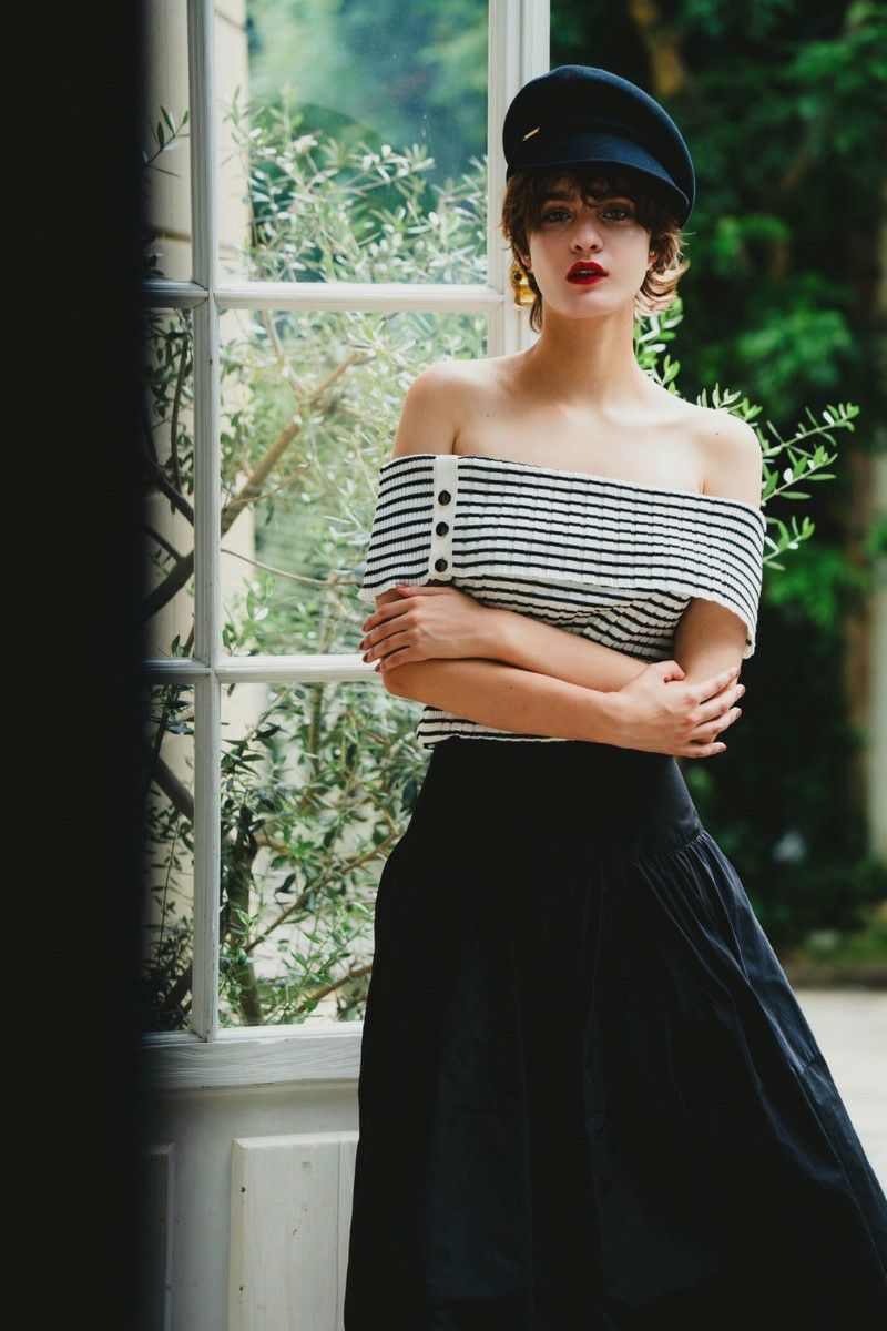 point button offshoulder knit – shéller / シェリエ