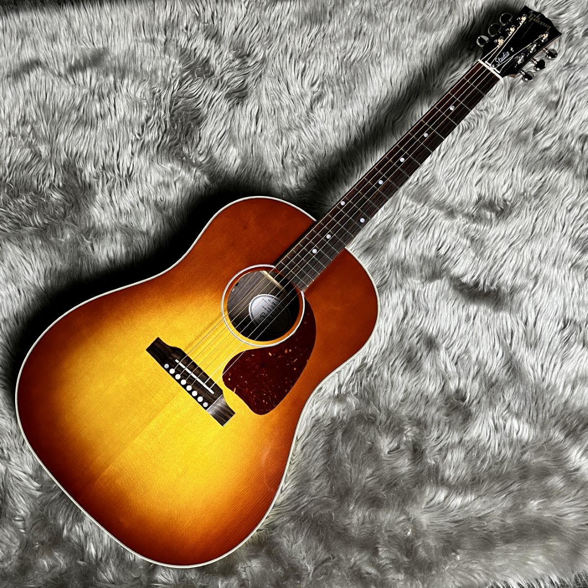 J-45】Gibsonアコースティックギターなら当店にお任せください【L-00