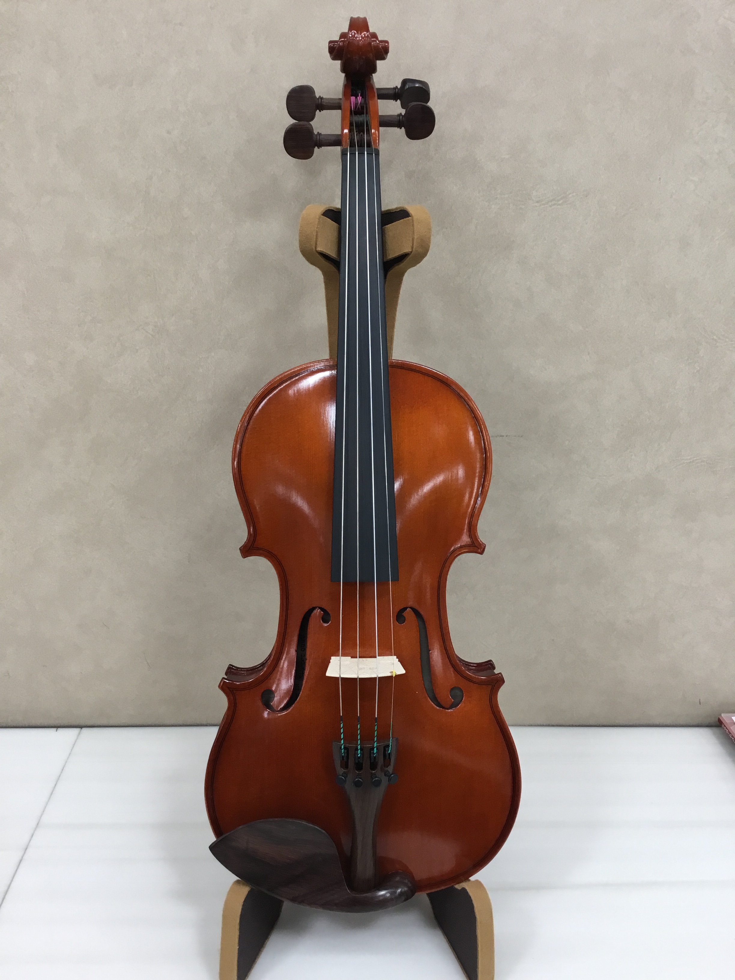 新着入荷情報】バイオリンAntonio Tarontino HT-200 入荷しました
