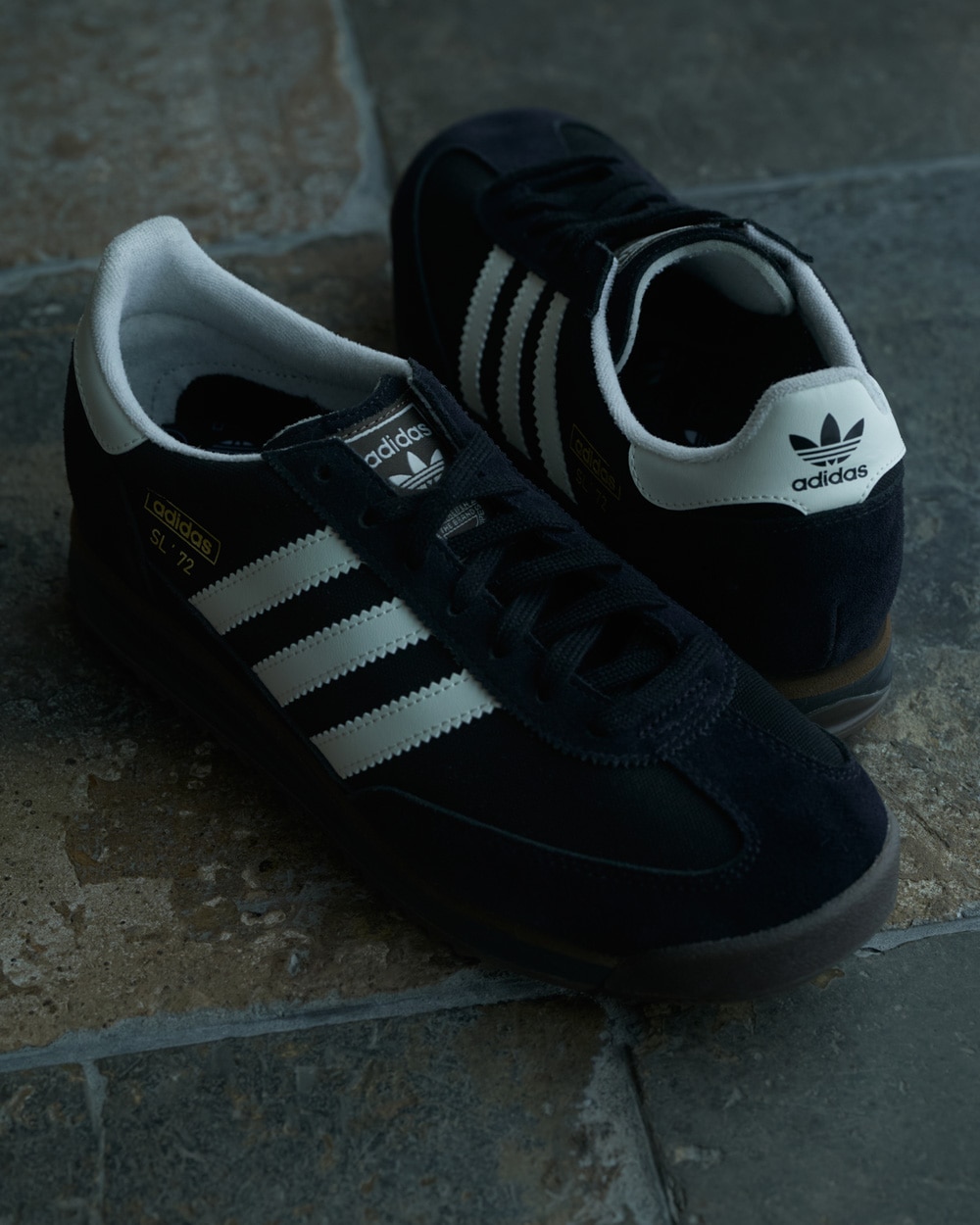 adidas Originals for SHIPS ―「SL 72」が都会的なオールブラック