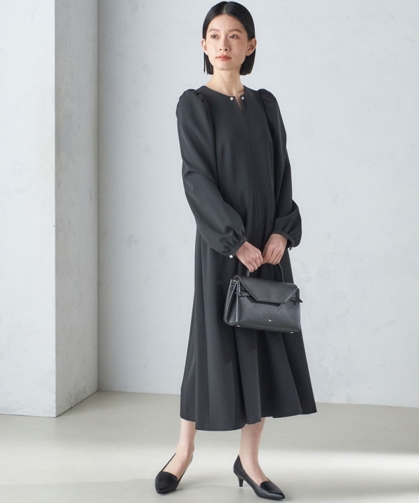 手洗い可能〉ブラック フォーマル フレア ワンピース（セレモニー対応