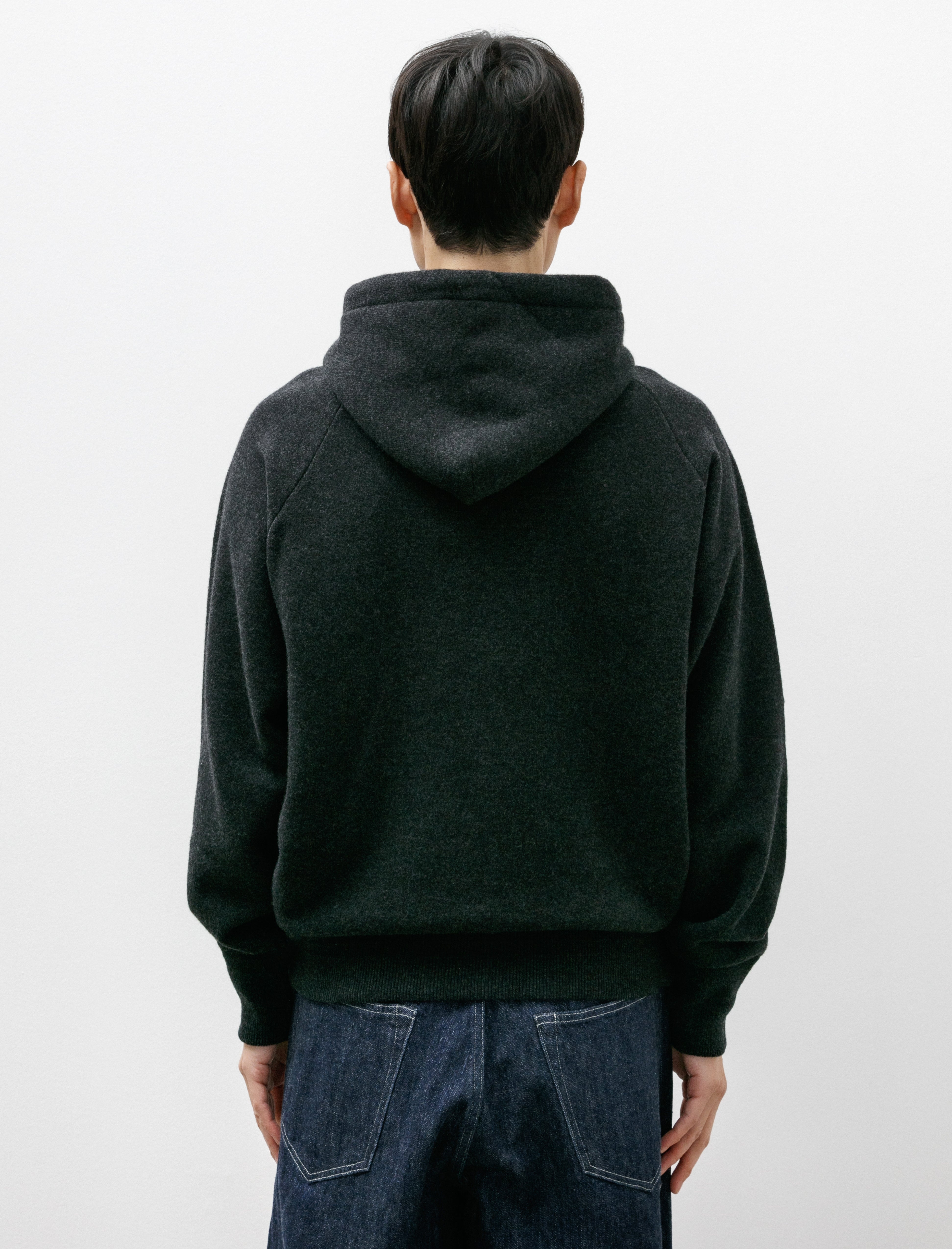 Maatee & Sons Super 160s Pullover Hoodie Charcoal – Neighbour