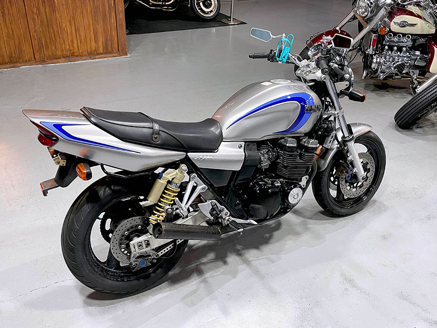 YAMAHA XJR400R｜RH02J – 京都のバイクショップSPEC-M（スペックエム