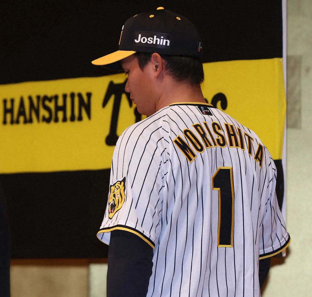 阪神 ドラ1・森下は鳥谷以来の背番号1 新人選手入団発表で背番号決定