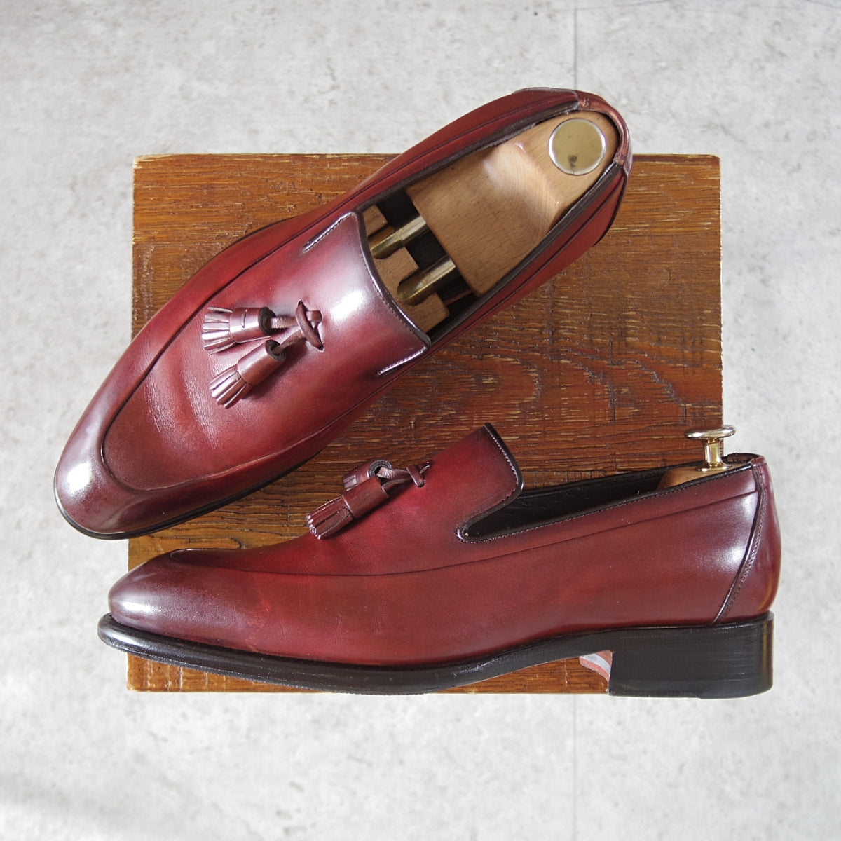 ヤンコ パンチドキャップトゥ 黒 7 中古 o447 | 高級中古革靴の買取