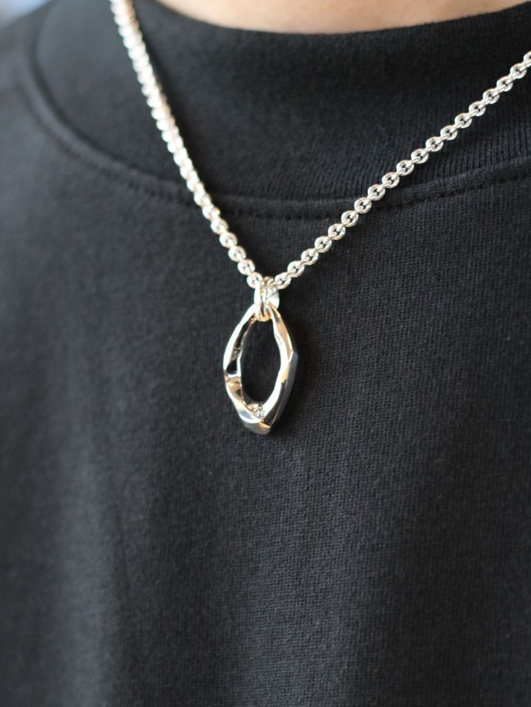 GARNI - 【取り寄せ】クロッケリー リング ペンダント Mサイズ