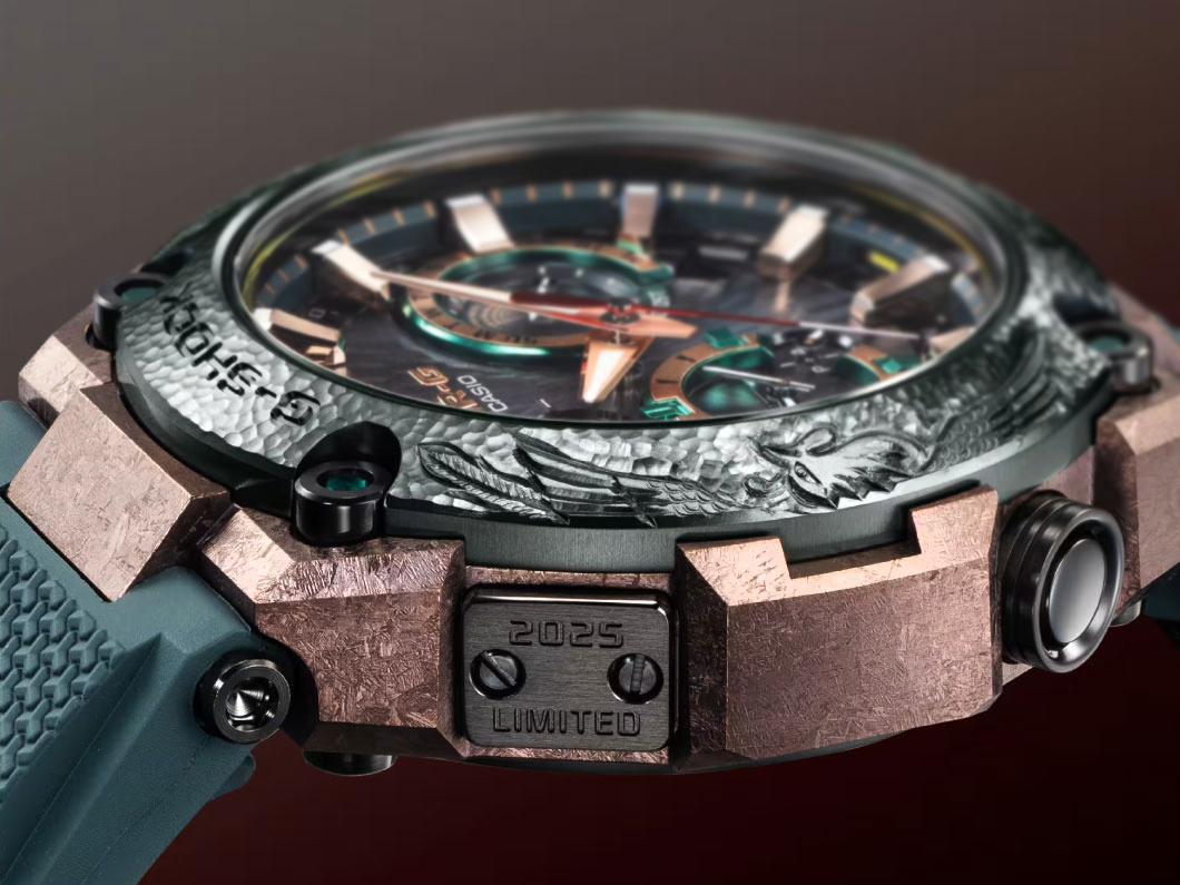 カシオ“G-SHOCK”新作【彫金ベゼル採用“MR-G”限定モデル】チタンケース