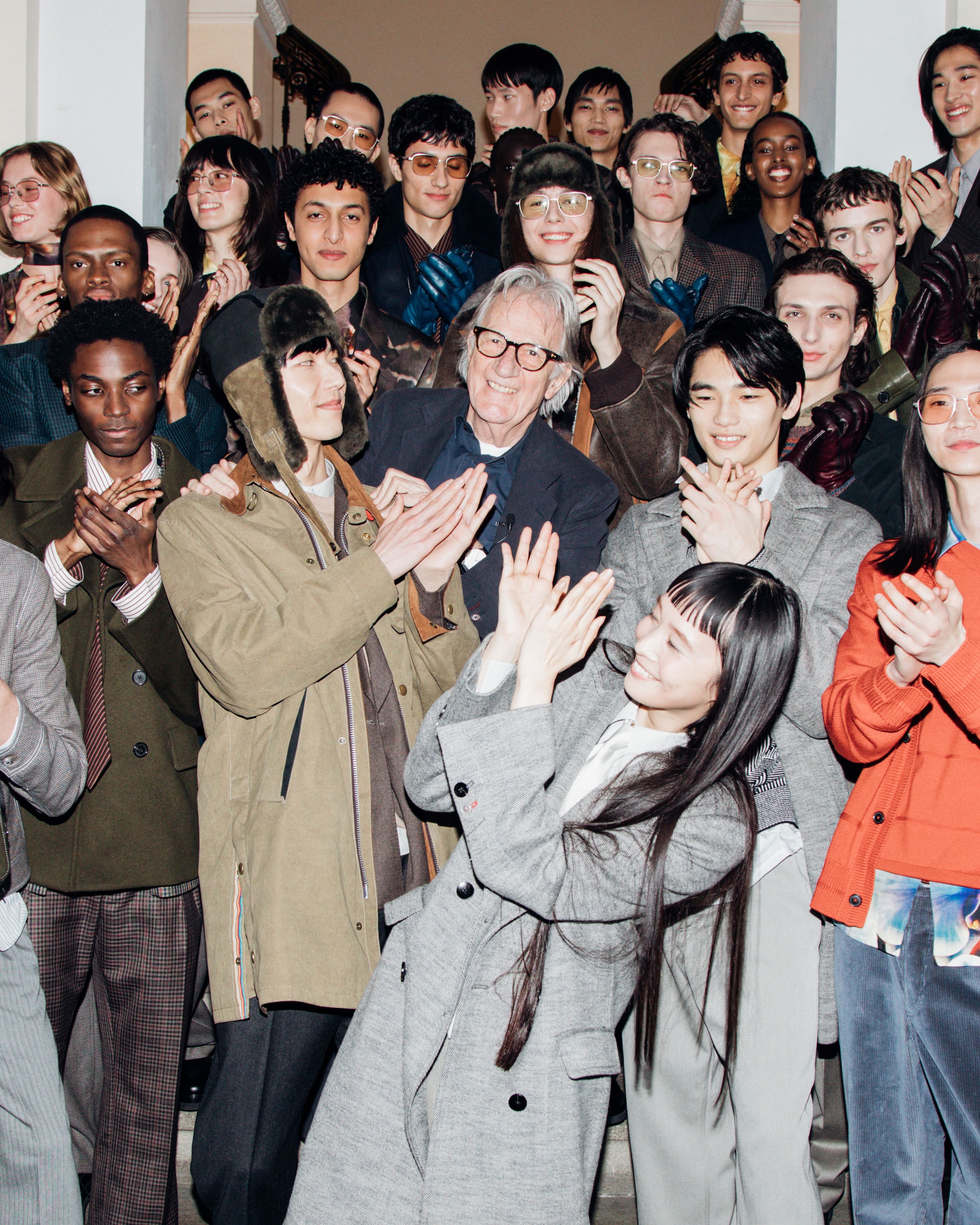 シグネチャーストライプ パイピング レザーグローブ（ダークブラウン