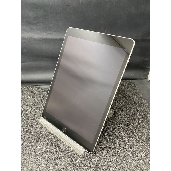 APPLE 〔中古〕iPad 第9世代 64GB シルバー MK2L3J／A Wi-Fi（中古1