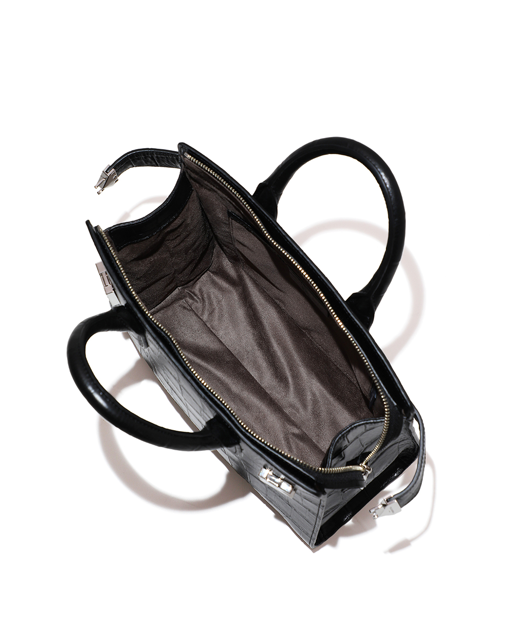 バーニーズ ニューヨークが別注したミニボストンバッグ