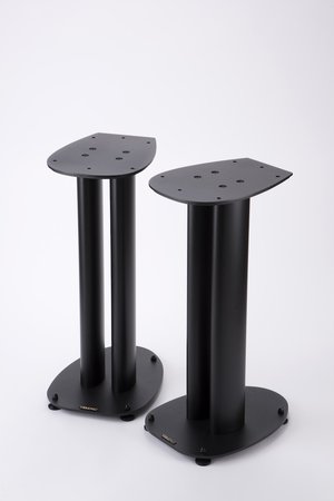 TAOC、B&W「805 D4」専用スピーカースタンド。研究開発の一環として
