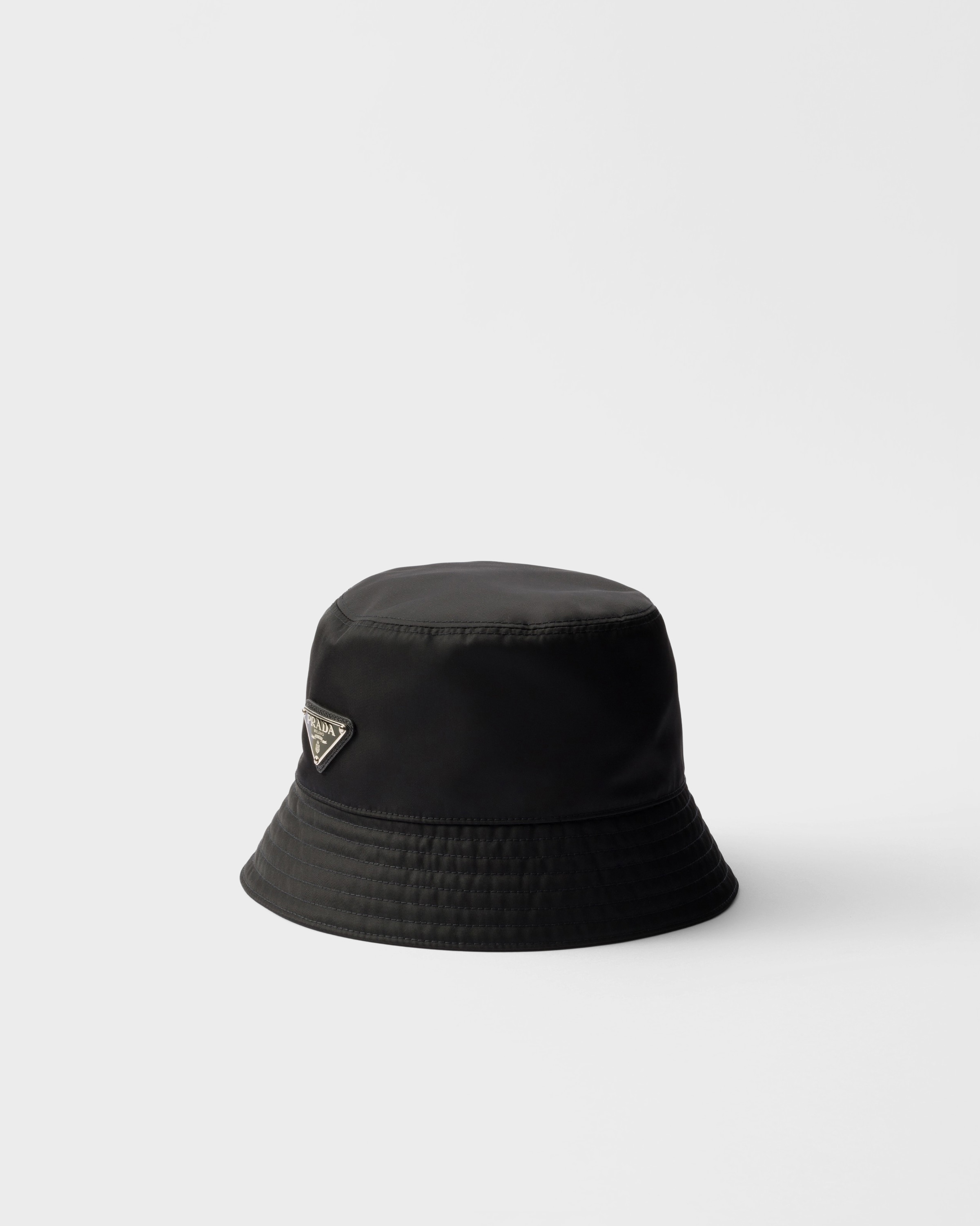 ブラック Re-nylon バケットハット | PRADA