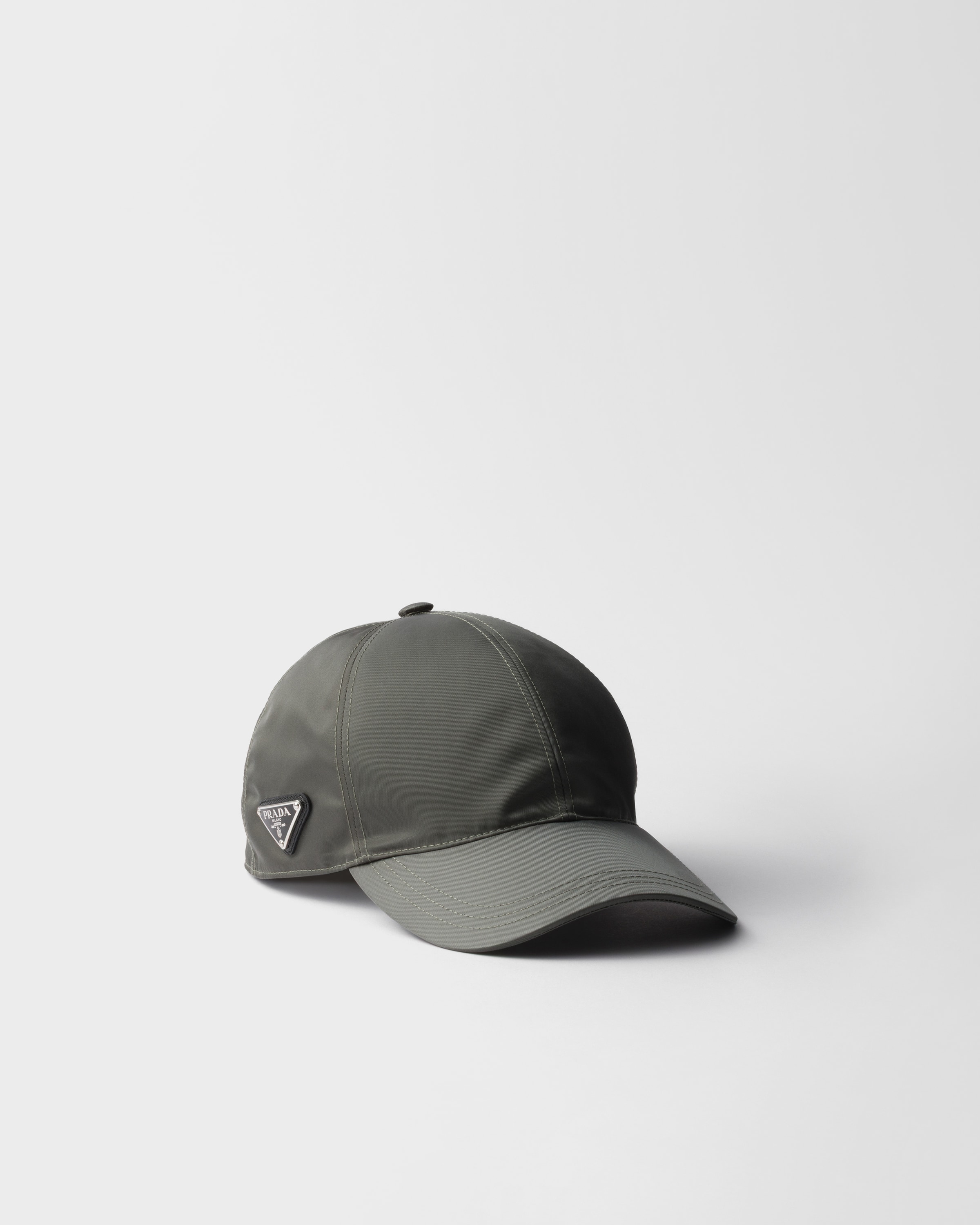 フォレストグリーン Re-nylon ベースボールキャップ | PRADA