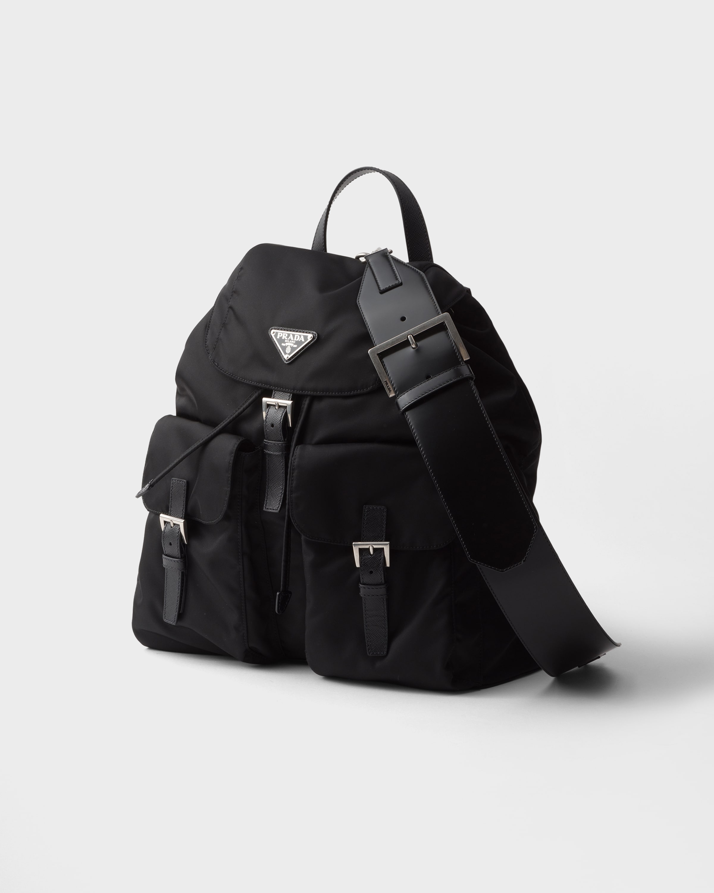 ブラック Re-nylon バックパック | PRADA